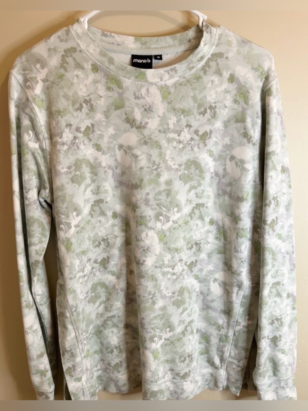 Mono B Women’s Crewneck Sweatshirt - Buttery Soft - Medium P2P 20”